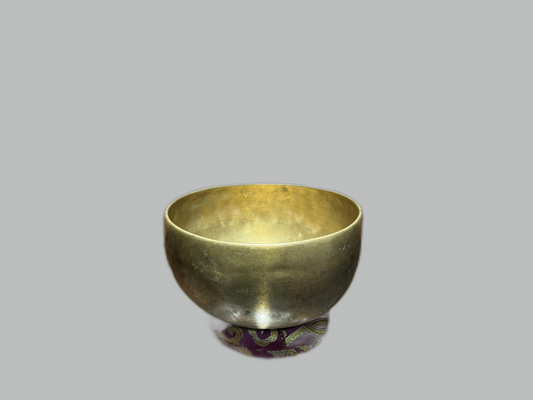 Himalayan Singing Bowl | 18cm | G Frequency